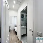 Urban Flat 24 - Charming In *