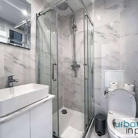 Urban Flat 24 - Charming In Apartman
