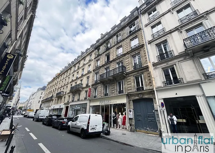 Urban Flat 24 - Charming In *